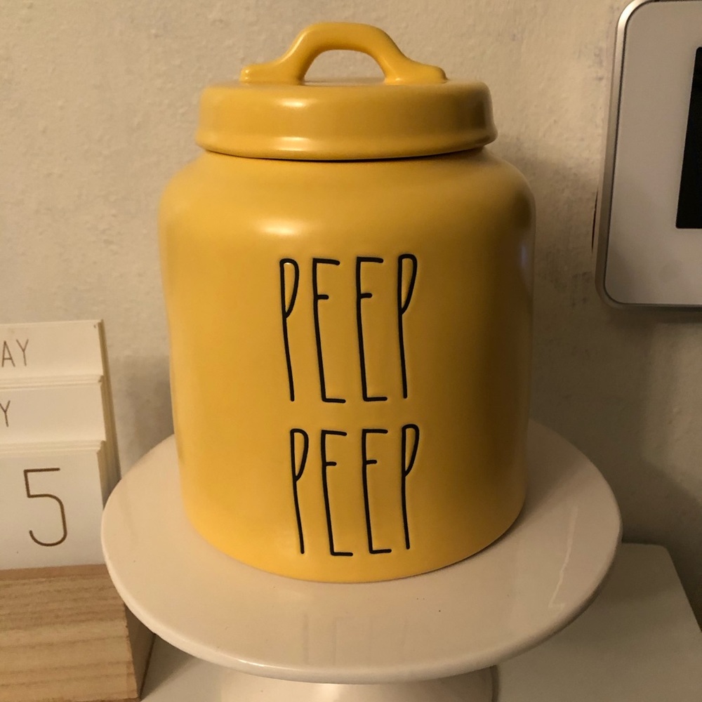 Rae Dunn canister
